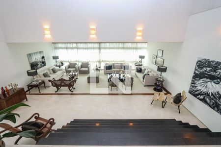 Sala de casa à venda com 5 quartos, 750m² em Jardim Guedala, São Paulo