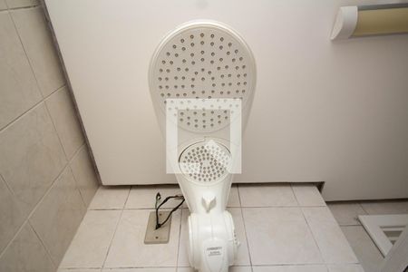 Banheiro de apartamento para alugar com 2 quartos, 55m² em Jaguará, São Paulo