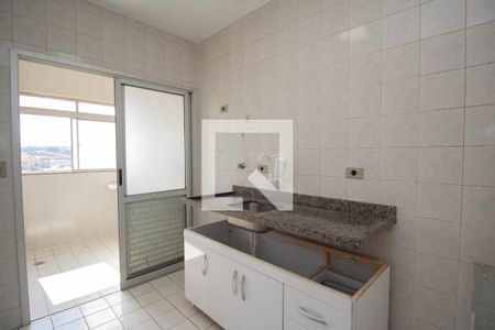 Cozinha de apartamento para alugar com 2 quartos, 55m² em Jaguará, São Paulo