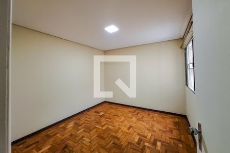 Quarto 2 de casa à venda com 3 quartos, 104m² em Vila Monumento, São Paulo