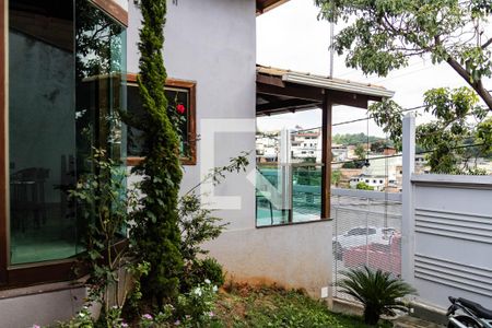 Área comum de casa à venda com 3 quartos, 152m² em Dom Bosco, Belo Horizonte