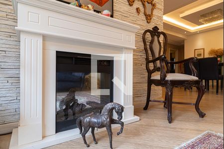 Sala - Lareira de apartamento à venda com 2 quartos, 200m² em Consolação, São Paulo