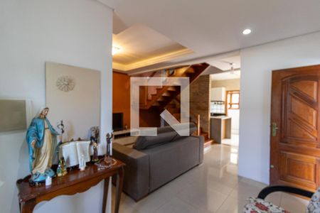 Entrada de casa à venda com 3 quartos, 210m² em São José, Porto Alegre