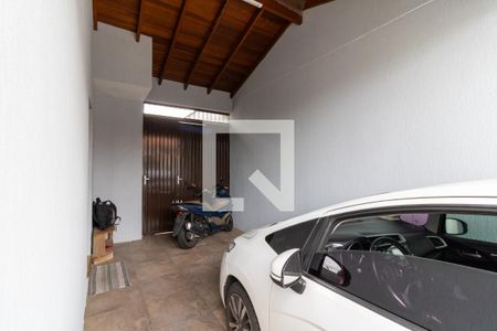 Garagem de casa à venda com 3 quartos, 210m² em São José, Porto Alegre