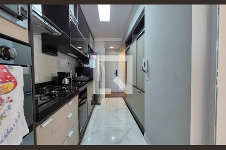 Cozinha de apartamento à venda com 3 quartos, 90m² em Vila Apiai, Santo André