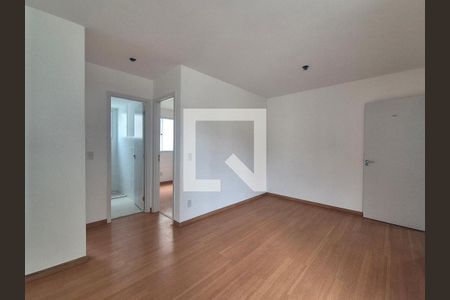 Sala de apartamento para alugar com 2 quartos, 44m² em Vargem Grande, Rio de Janeiro