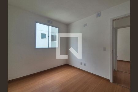 Quarto 1 de apartamento para alugar com 2 quartos, 44m² em Vargem Grande, Rio de Janeiro