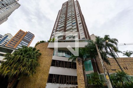 Fachada de apartamento à venda com 4 quartos, 346m² em Vila Suzana, São Paulo