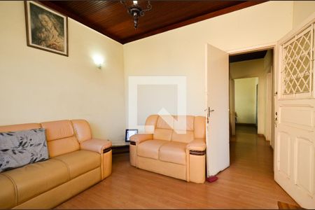 Sala de casa à venda com 3 quartos, 92m² em Sagrada Família , Belo Horizonte