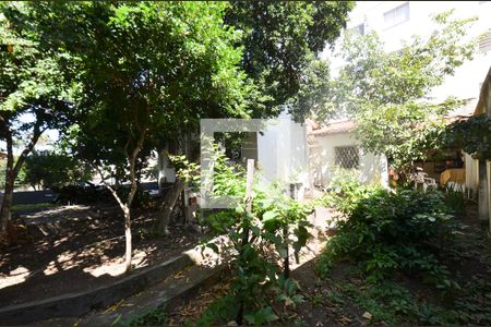 Casa à venda com 92m², 3 quartos e sem vagaQuintal