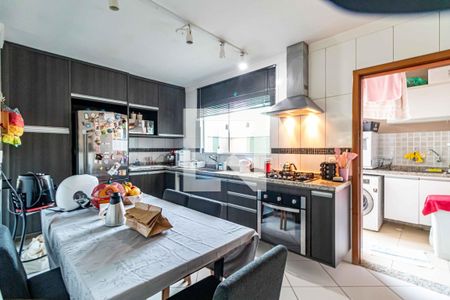 Cozinha de casa à venda com 2 quartos, 160m² em Butantã, São Paulo
