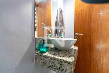 Lavabo Sala de casa à venda com 2 quartos, 160m² em Butantã, São Paulo