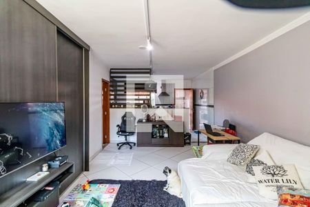 Sala de casa à venda com 2 quartos, 160m² em Butantã, São Paulo