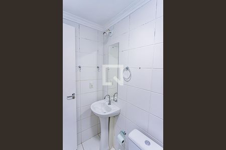 Banheiro de apartamento para alugar com 2 quartos, 48m² em Vila Siqueira (zona Norte), São Paulo
