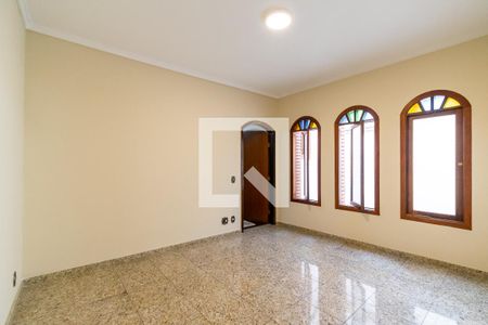 Sala de TV de casa à venda com 4 quartos, 295m² em Jardim Oriental, São Paulo