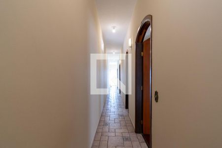 Corredor de casa à venda com 4 quartos, 295m² em Jardim Oriental, São Paulo