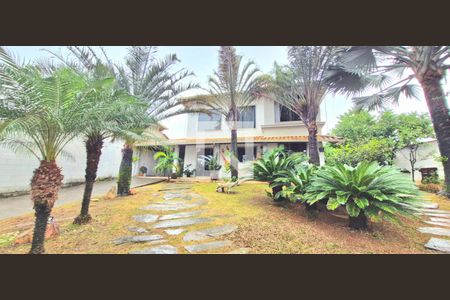 Fachada de casa à venda com 5 quartos, 1000m² em Lundcéia, Lagoa Santa