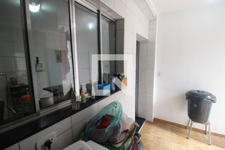 Casa à venda com 163m², 5 quartos e 1 vagaÁrea de Serviço
