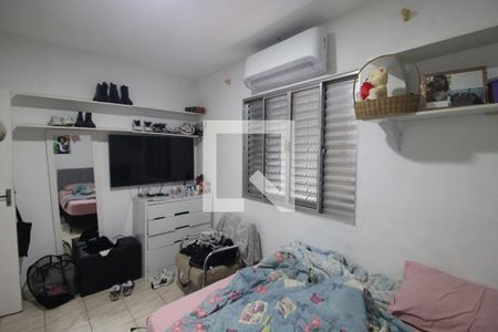 Casa à venda com 163m², 5 quartos e 1 vagaQuarto 5