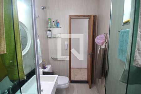 Casa à venda com 163m², 5 quartos e 1 vagaBanheiro 1