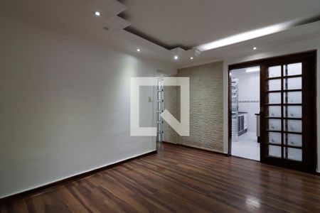 Casa 1 - Quarto 2 de casa à venda com 8 quartos, 250m² em Jardim Ipanema(zona Leste), São Paulo