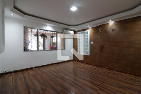 Casa 1 - Quarto 1 de casa à venda com 8 quartos, 250m² em Jardim Ipanema(zona Leste), São Paulo