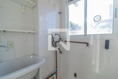 Cozinha e Área de Serviço de apartamento à venda com 2 quartos, 49m² em Cristal, Porto Alegre