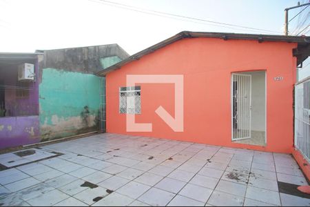 Garagem de casa à venda com 2 quartos, 85m² em Canudos, Novo Hamburgo