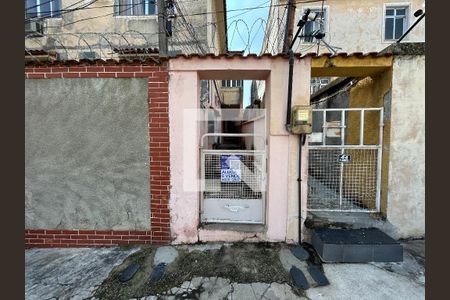Fachada + plaquinha de casa para alugar com 1 quarto, 44m² em Higienópolis, Rio de Janeiro