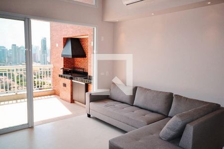 Apartamento à venda com 3 quartos, 121m² em Vila Cordeiro, São Paulo