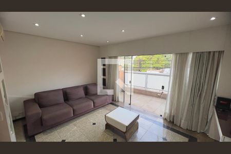 Sala de TV de casa para alugar com 3 quartos, 177m² em Alto de Pinheiros, São Paulo