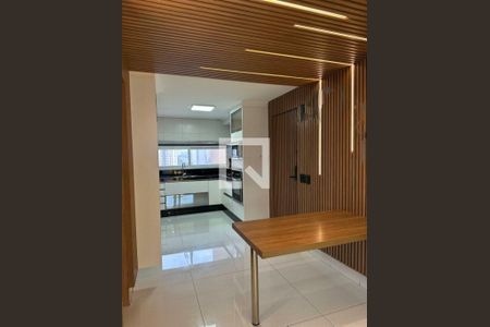 Apartamento à venda com 3 quartos, 225m² em Vila Gomes Cardim, São Paulo