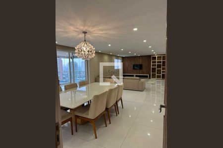 Apartamento à venda com 3 quartos, 225m² em Vila Gomes Cardim, São Paulo