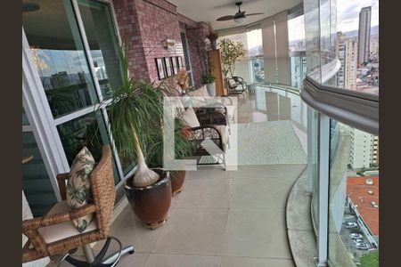 Apartamento à venda com 4 quartos, 241m² em Jardim Analia Franco, São Paulo