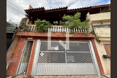 Fachada de casa à venda com 3 quartos, 155m² em Jardim Vila Galvao, Guarulhos