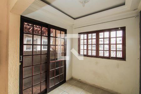 Sala de casa para alugar com 2 quartos, 60m² em Parque Boturussu, São Paulo