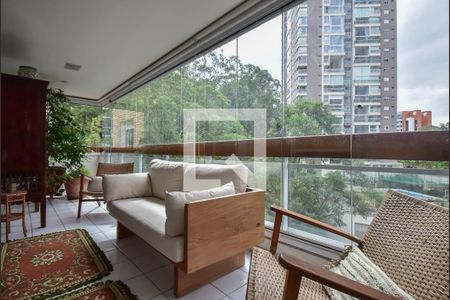 Varanda de apartamento para alugar com 3 quartos, 164m² em Vila Andrade, São Paulo