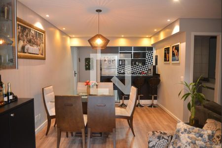 Sala de apartamento à venda com 3 quartos, 76m² em Campestre, Santo André