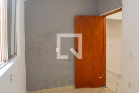 Quarto de casa para alugar com 2 quartos, 100m² em Wanel Ville, Sorocaba