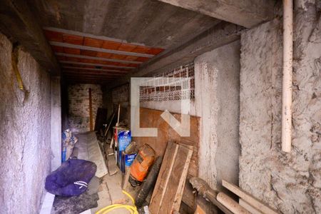 Porão de casa à venda com 3 quartos, 246m² em Vila Dom Pedro I, São Paulo