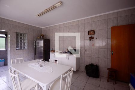 Cozinha de casa à venda com 3 quartos, 246m² em Vila Dom Pedro I, São Paulo