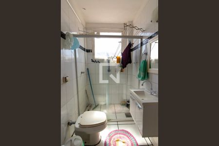 Banheiro de apartamento à venda com 2 quartos, 62m² em Vila Industrial (campinas), Campinas