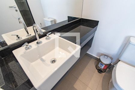 Banheiro de kitnet/studio à venda com 1 quarto, 24m² em Vila Mariana, São Paulo