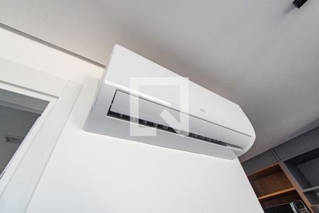 Sala/quarto de kitnet/studio à venda com 1 quarto, 24m² em Vila Mariana, São Paulo