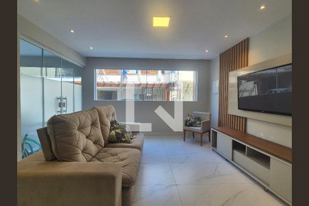 Sala de casa de condomínio para alugar com 2 quartos, 100m² em Recreio dos Bandeirantes, Rio de Janeiro