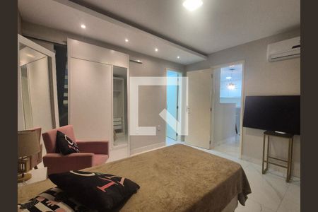 Suíte 2 de casa de condomínio para alugar com 2 quartos, 100m² em Recreio dos Bandeirantes, Rio de Janeiro