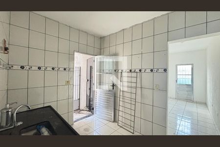 Cozinha de casa para alugar com 1 quarto, 38m² em Vila Luzita, Santo André