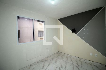 Quarto 1 de apartamento para alugar com 2 quartos, 50m² em Brás de Pina, Rio de Janeiro