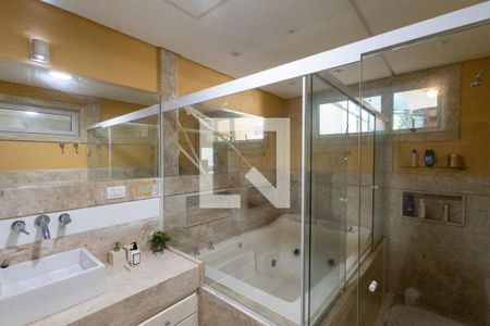 Banheiro de Serviço 3  de casa à venda com 8 quartos, 900m² em Brooklin, São Paulo