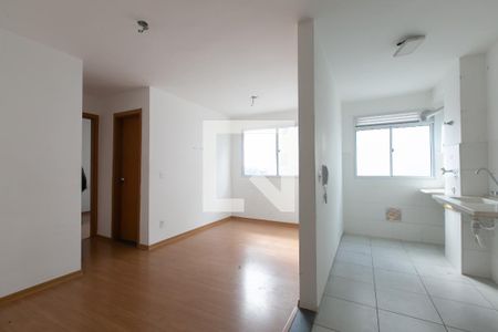 Sala  de apartamento para alugar com 2 quartos, 44m² em Colônia (zona Leste), São Paulo